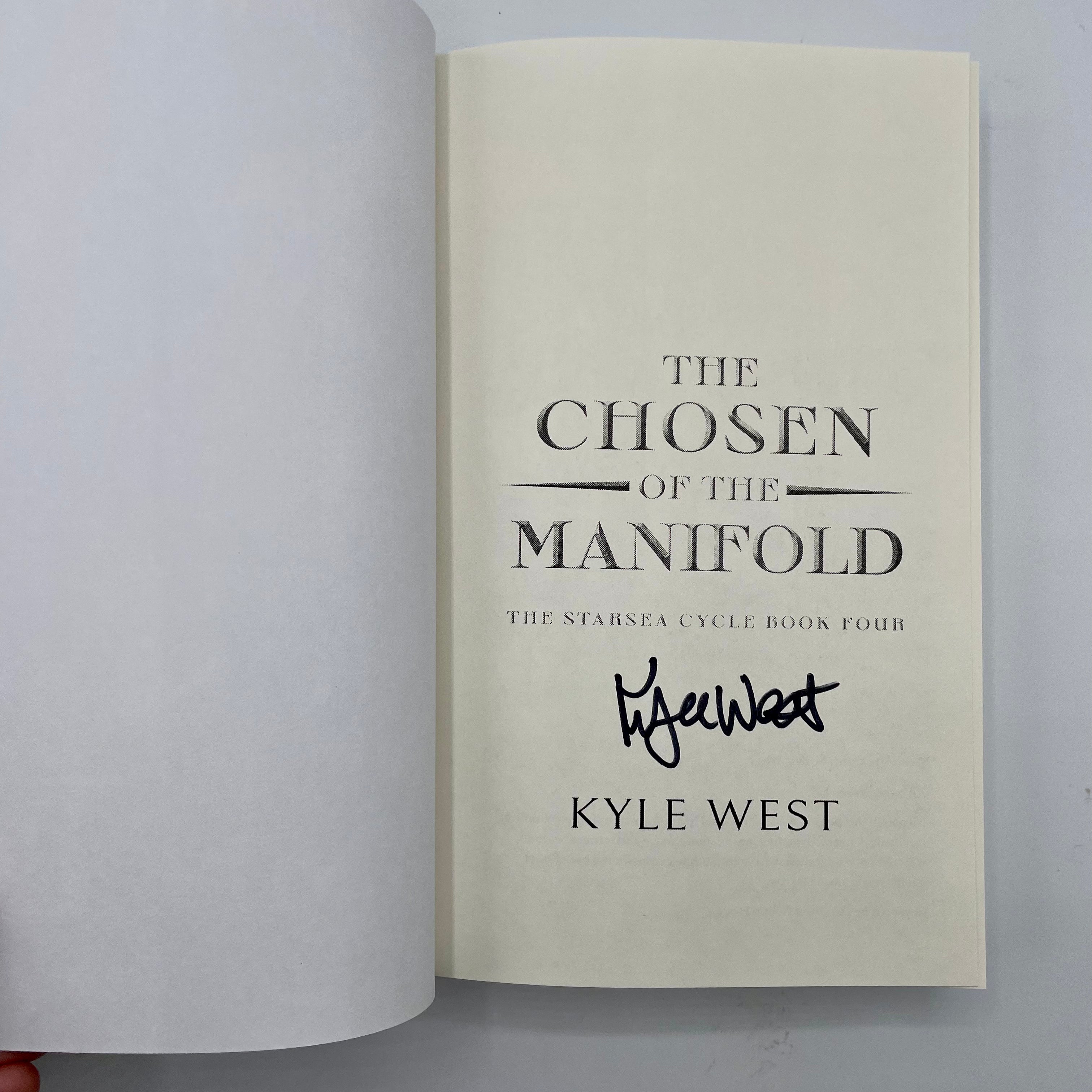 The Chosen of the Manifold (Signed Paperback)